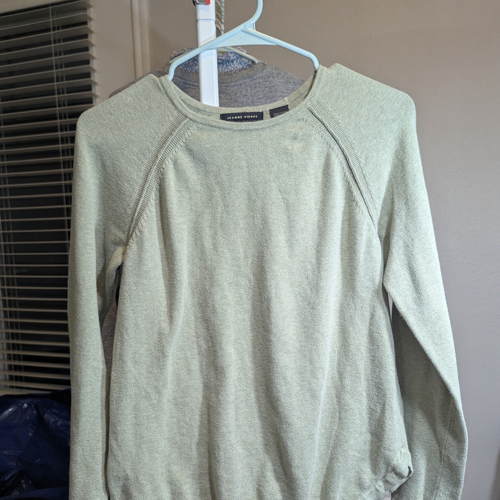 Olive Green Women's Sweater - Picture 6 of 6